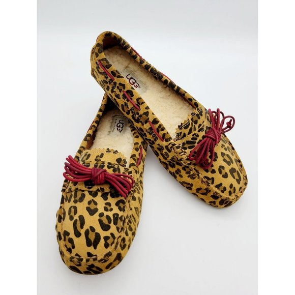UGG | Shoes | Ugg Australia Dakota Animal Print Womens Slippers Size 8 | Poshmark UGG | Shoes | Ugg Australia Dakota Animal Print Womens Slippers Size 8 | Poshmark